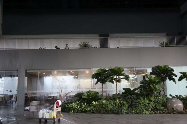 Một thanh niên 23 tuổi người Việt chết thảm vì rơi từ tầng 15 xuống tại Singapore - Ảnh 2.