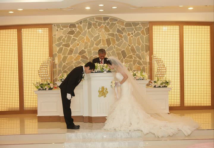 Chuyện lấy chồng nước ngoài: Cứ 100 cô dâu nước ngoài tại Hàn thì có tới 73 cô là người Việt Nam - Ảnh 1.