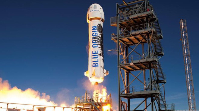 Chỉ cần 200.000 USD, ông Jeff Bezos có thể biến giấc mơ du lịch vào vũ trụ trở thành sự thật - Ảnh 3.