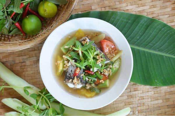 5 cach nau canh chua don gian ngon bao nhieu com cung het chieu mua - 11