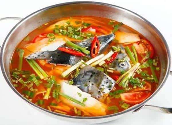 5 cach nau canh chua don gian ngon bao nhieu com cung het chieu mua - 5