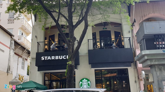 Khach phan nan mat Macbook o Starbucks nhung khong duoc xem camera hinh anh 1