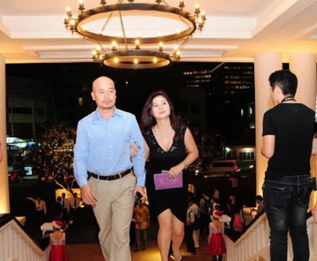 Bức thư tình mùi mẫn do chính tay Vua cà phê Trung Nguyên viết gửi cô nhân viên bưu điện Lê Hoàng Diệp Thảo ngày nào bất ngờ xuất hiện gây bão cộng đồng mạng - Ảnh 2.