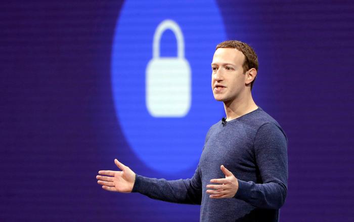 Facebook CEO Mark Zuckerberg delivers the keynote speech at F8, Facebook&#039;s developer conference, in San Jose, California.