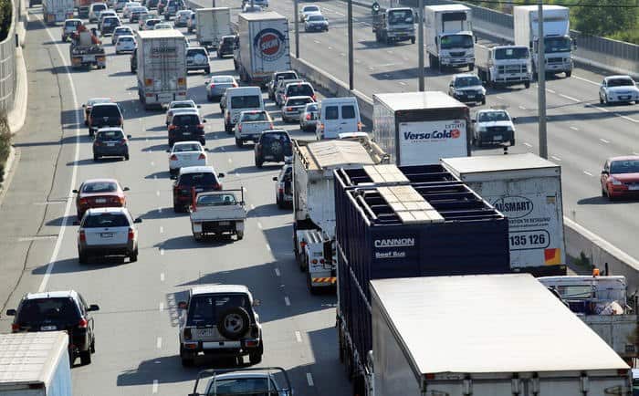 Transport on the Monash freeway in Melbourne, Victoria, Friday, June 1, 2012. (AAP Image/David Crosling) NO ARCHIVING