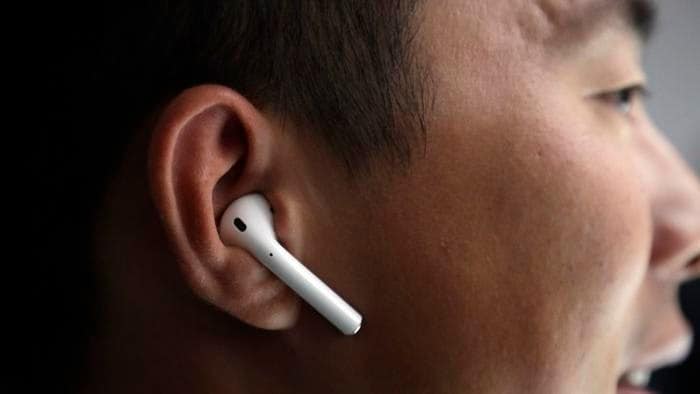 The truth behind claims Airpods cause cancer.