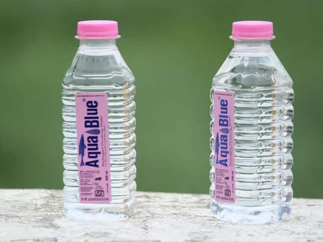 Tạp chí Business Insider: Nước đóng chai chính là cú lừa lớn nhất thế kỷ 21 - Ảnh 8.