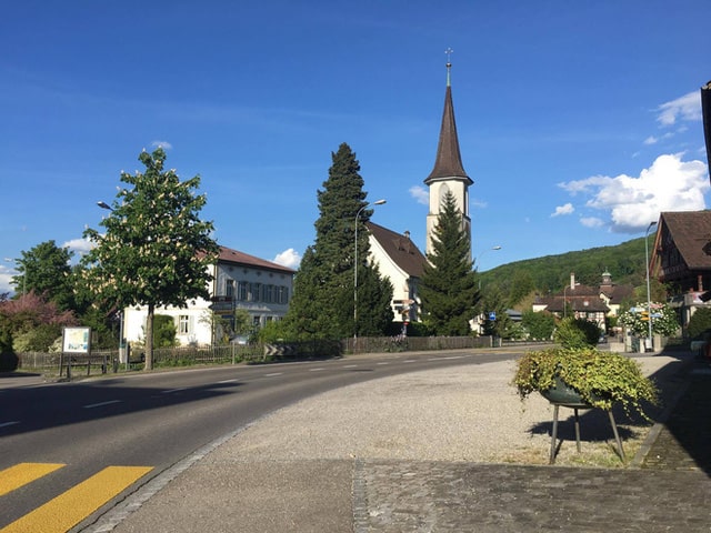  Thành phố Luzern nơi An đang sống và du học. 
