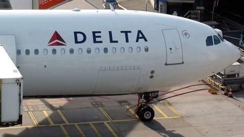 Một máy bay của hãng Delta Air Lines. Ảnh: AP.