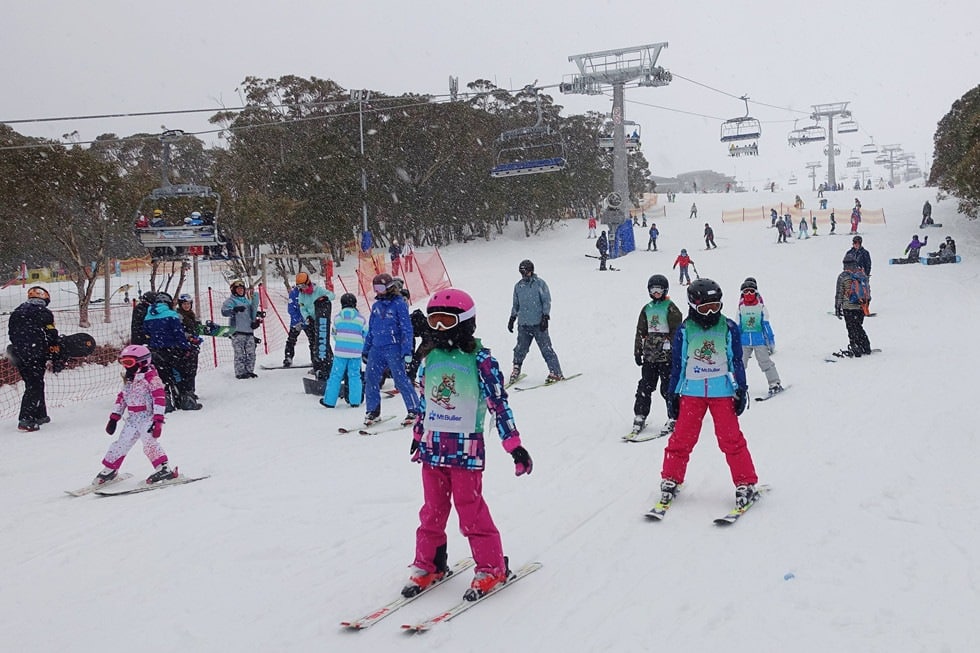 Thu này bạn thử dẫn con đến Úc trượt tuyết: Cực kỳ thú vị - ảnh 5
