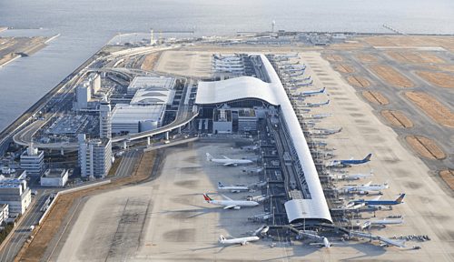 Nhà ga số 1 của sân bay Kansai là nhà ga dài nhất thế giới. Ảnh: VINCI. 