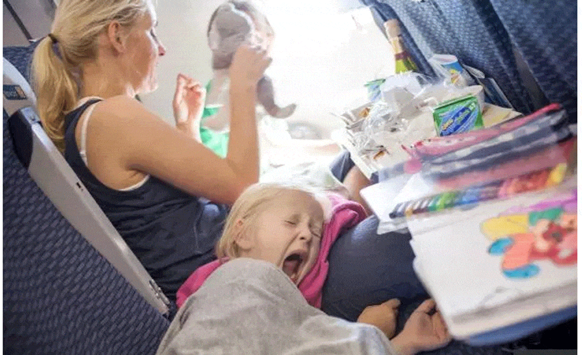 Tiếp viên hàng không tiết lộ chỗ ngồi tốt nhất cho trẻ trên máy bay