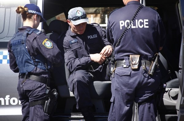 Úc: Truy bắt 17 dân ở lậu bất hợp pháp