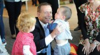 Gia đình có con nhỏ ở Australia sẽ được hỗ trợ về dịch vụ trông giữ trẻ