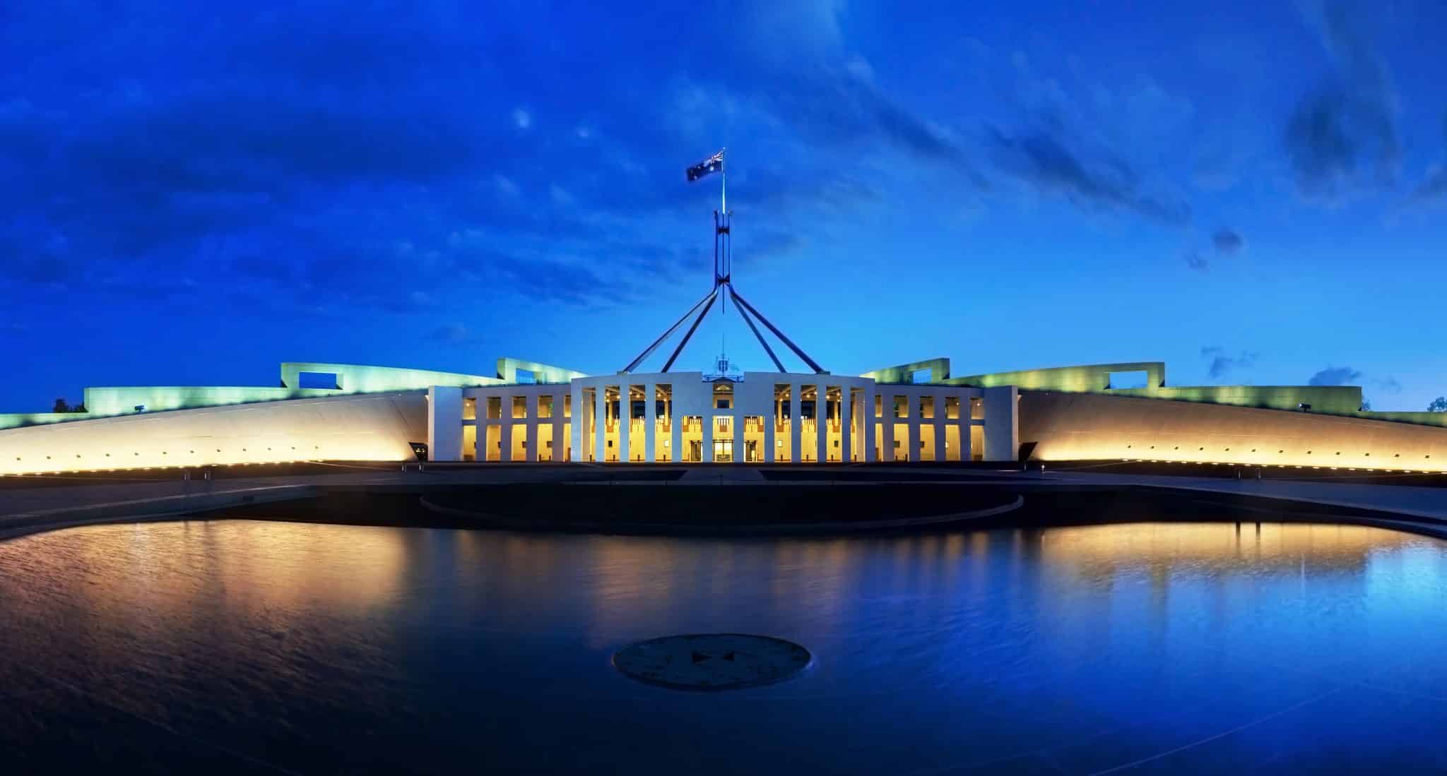 Thanh-pho-canberra-uc