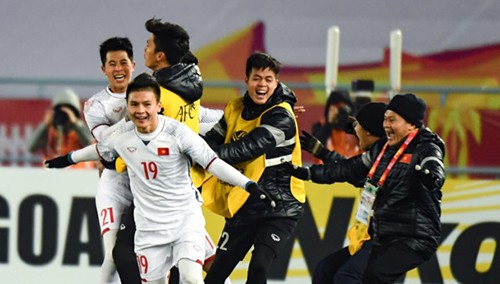 Tuyển U23 Việt Nam vui mừng trước chiến thắng với Qatar. Ảnh: AFC