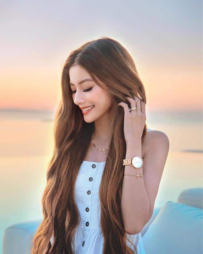 &quot;cong chua toc may&quot; lai viet - uc xinh dep nhu buoc tu truyen co hinh anh 2