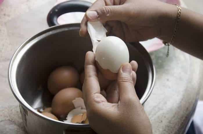  Không nên luộc những quả trứng còn quá mới.