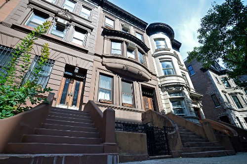 Một trong những khu nhà của Fiekowski tại 60 Hamilton Terrace. Ảnh: Nysport.