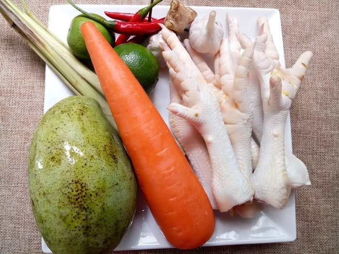 Những món ăn khó cưỡng được chế biến từ chân gà nhìn thôi đã thèm