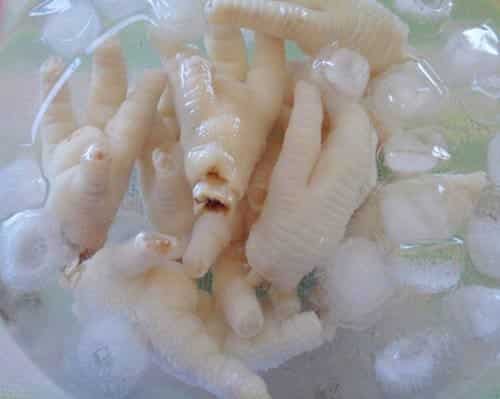 chân gà luộc