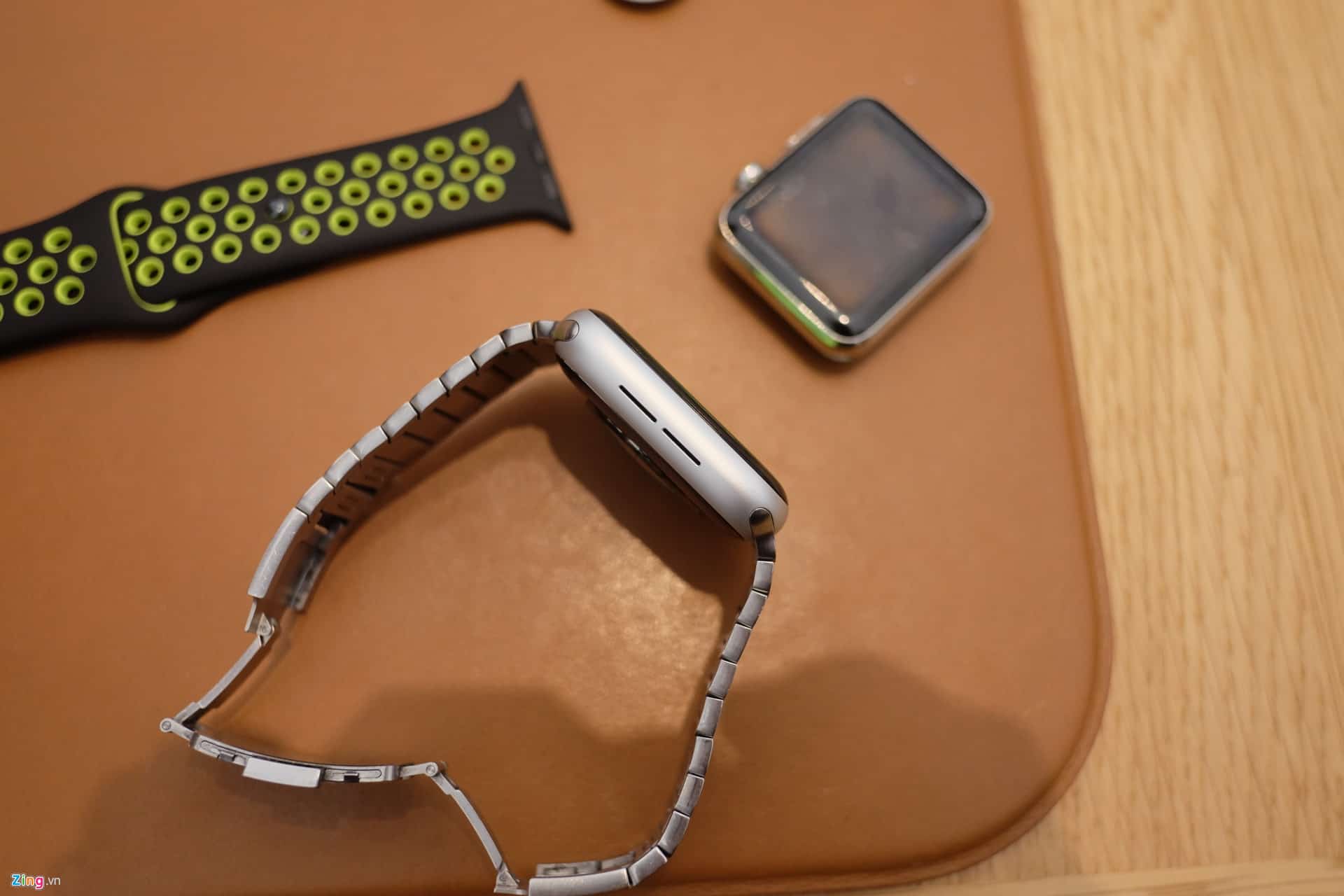 Chi tiet Apple Watch Series 4 - man hinh lon, vien cuc mong hinh anh 3