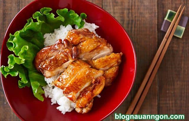 Ảnh minh họa 2 - Học cách làm món thịt gà chiên kiểu Nhật vàng óng, ngon tuyệt!