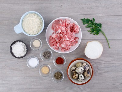 Làm bữa chính cực lạ miệng và bắt cơm với ba món ngon đến từ trứng cút