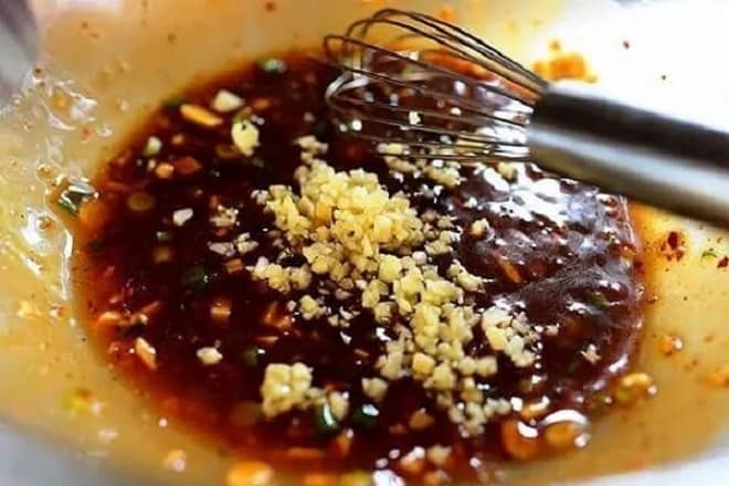 Cuối tuần chế biến món xiên gà kiểu Hàn Quốc thơm ngon, hấp dẫn, ăn là nghiện cho cả nhà