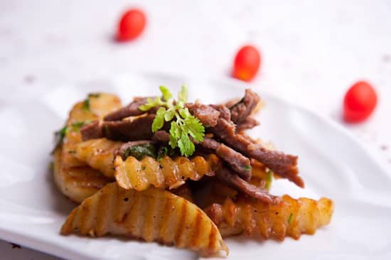 Bỏ túi 3 món ăn mới lạ từ thịt bò cho bữa cơm trưa thêm đậm đà hương vị