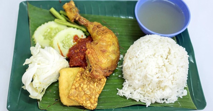 Trổ tài làm món gà rán ngon nhất Indonesia, siêu đưa cơm chiêu đãi cả nhà