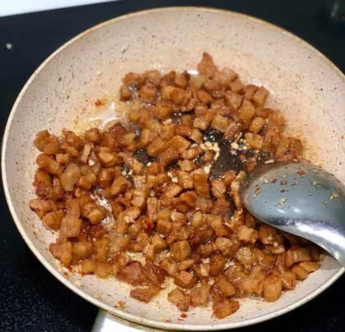 Ngon hết sẩy với cách chế biến món Kho quẹt chấm cùng rau củ luộc tròn vị miền Tây