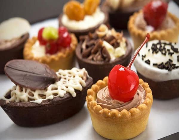 Thực Dưỡng: Những loại thực phẩm nên hạn chế hoặc tránh xa nếu không muốn bị bệnh cao huyết áp