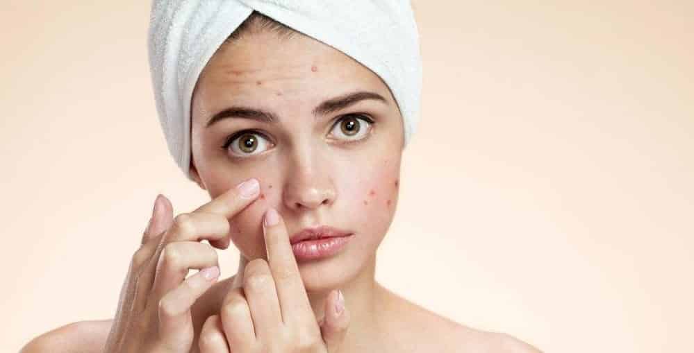 Góc Cảnh Giác: Sử dụng điện thoại vào ban đêm, thói quen đang giết chết bạn từng ngày