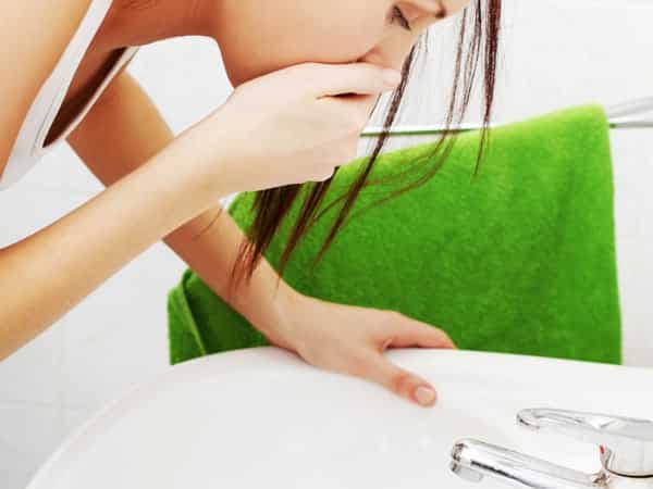 Buồn nôn khi đánh răng, đây là tín hiệu cảnh báo những căn bệnh nguy hiểm