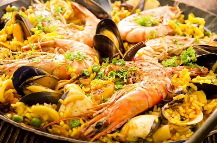 Khám phá những món ăn truyền thống và rất độc đáo trong dịp Giáng sinh