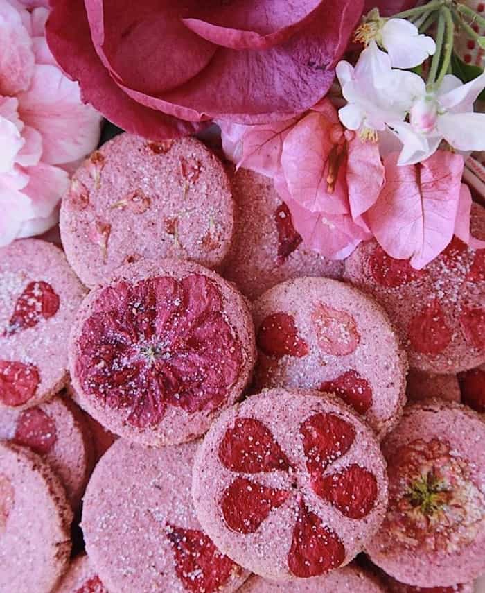  Cô gái yêu màu hồng đâu rồi?
