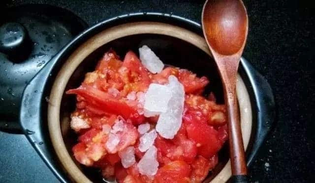 Tự làm sốt cà chua ngon hết xẩy để dùng dần chỉ với vài bước đơn giản