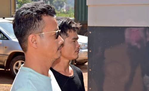 Hai nghi phạm Việt bị giới chức Uganda bắt giữ hôm 31/1. Ảnh: Daily Monitor