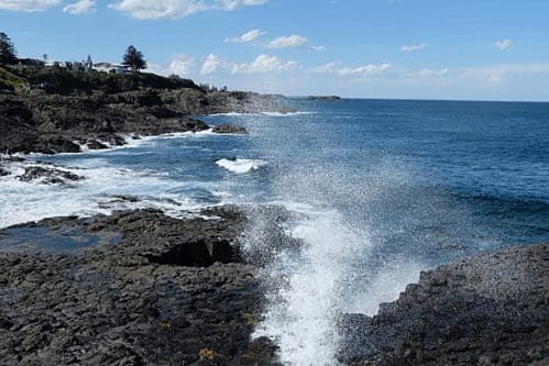 Bức ảnh này được anh Ngọc chụp tại Little Blowhole, Kiama, Australia trong ngày thứ 4 anh đặt chân đến đất nước chuột túi. Ảnh: NVCC.