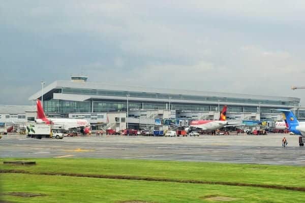 15 đường bay bận rộn nhất trên thế giới, Việt Nam không chỉ giữ một vị trí mà còn đứng rất cao