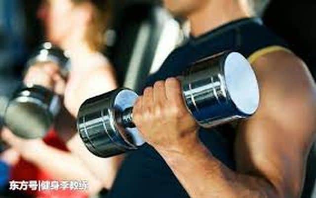 Thanh niên 24 tuổi vào viện cấp cứu sau khi tập thể dục, bác sĩ cảnh báo lỗi nhiều người mắc - Ảnh 1.