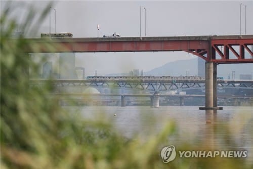 Án mạng chấn động Seoul: Thi thể nam bị phân xác thả trôi trên sông Hàn, nghi thuộc về khách thuê trọ không trả tiền phòng - Ảnh 1.