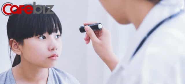 Ám ảnh hai mảnh đời ung thư, bác sĩ bệnh viện Việt Đức nhắn gửi: Bớt ăn đồ nướng, bớt ăn nhậu, bớt dùng đồ nhựa, bớt ngồi điều hòa và chủ động đi kiểm tra sức khỏe định kỳ! - Ảnh 3.