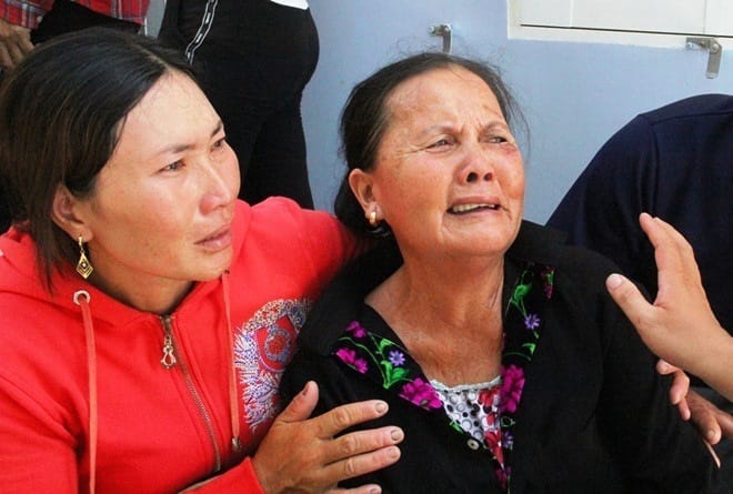 41 người ôm bình nhựa lênh đênh 31 giờ giữa biển: Đàn cá heo 'cứu mạng' chúng tôi - ảnh 3