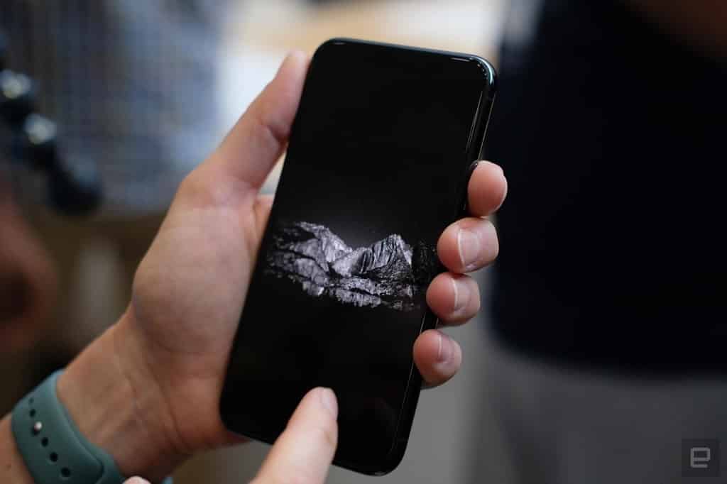Anh chi tiet iPhone 11 Pro, Pro Max gia len den 1.449 USD hinh anh 8 