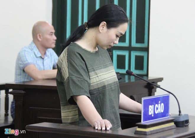 Nu canh sat nhan 1 ty dong de day nguoi khac vao tu hinh anh 1 