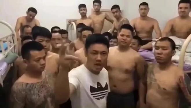 Hàng nghìn người Trung Quốc bất ngờ ồ ạt rời Campuchia: Nguyên nhân đằng sau là gì? - Ảnh 1.