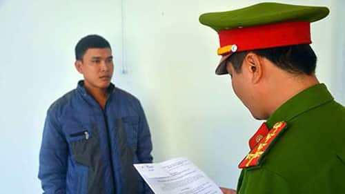 Hàng loạt cô gái trẻ bị đưa sang Trung Quốc bán dâm 10 lượt mỗi ngày - 2
