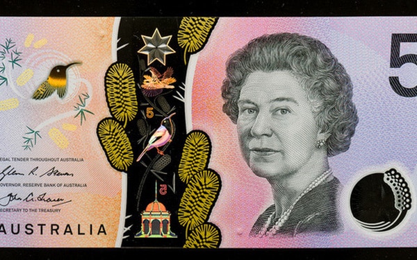 Australia tiết kiệm 1 tỷ đô la nhờ chuyển đổi từ tiền giấy sang tiền polymer